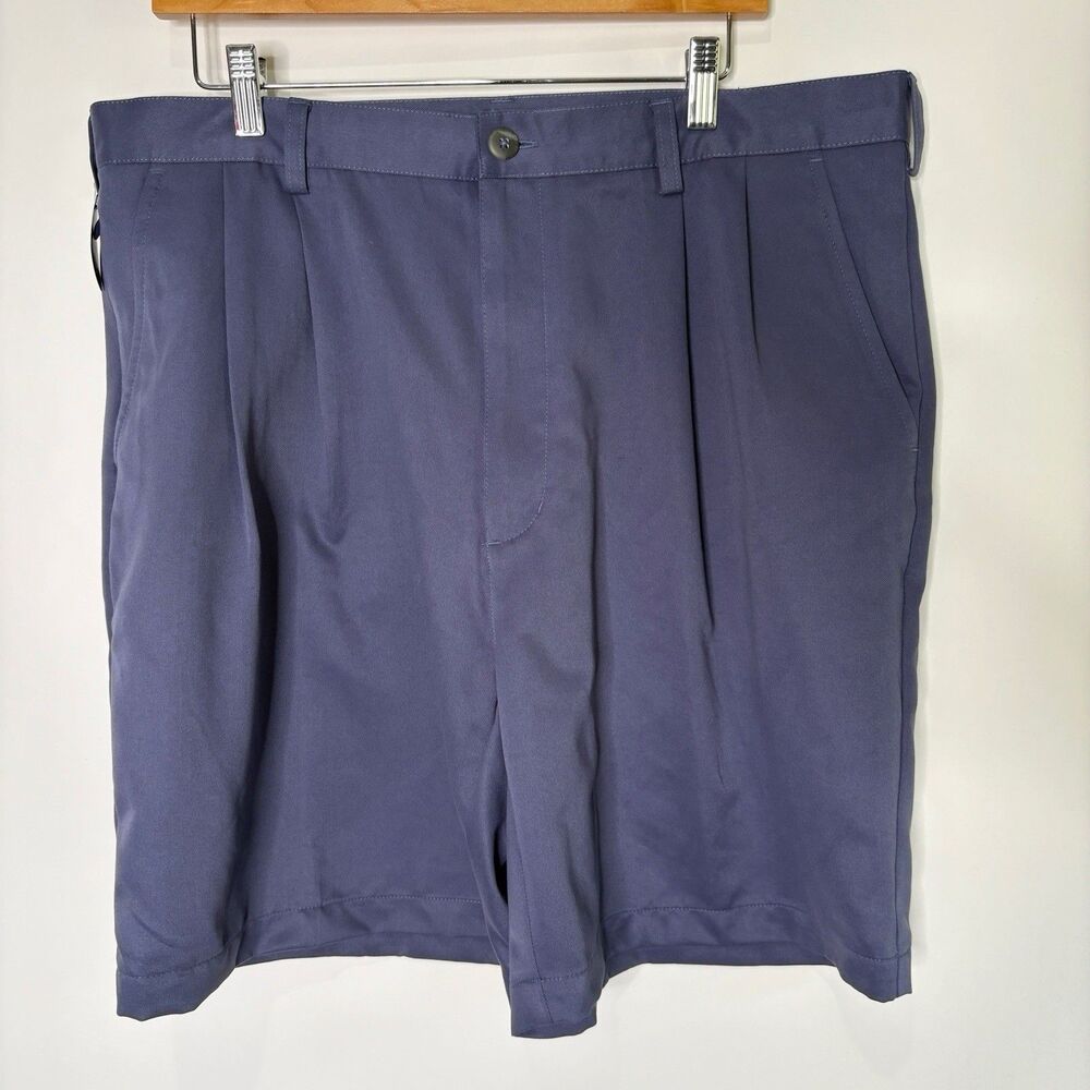 Croft & Barrow Microfiber Golf shorts Blue Creek Tee Pocket Pleated Men size 38